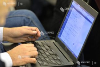 Gorj: Cinci percheziții la persoane și firme suspectate de implementarea unor site-uri de știri tip ‘oglindă’