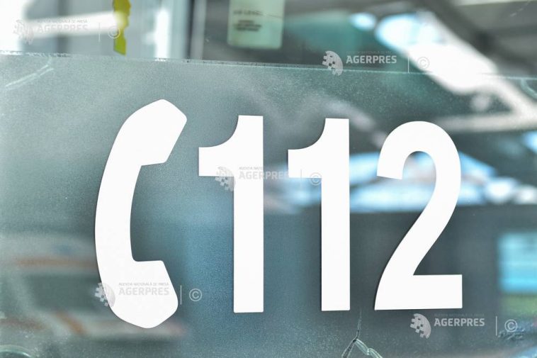 Sibiu: Copil de 12 ani, rănit după ce a căzut dintr-o căruță și a fost lovit de o mașină