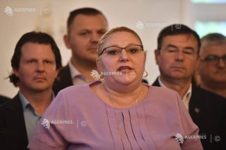 Diana Iovanovici-Șoșoacă le transmite parlamentarilor că S.O.S. depune moțiune de cenzură: O facem noi, voi semnați-o!