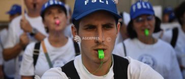 Sindicaliști din învățământ protestează în fața Ministerului Educației și Cercetării