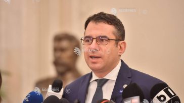 Pălărie: USR se opune vehement proiectului de redenumire a Institutului Levantului; astfel de instituții nu produc nimic