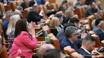 UPDATE Parlament/ Moţiunea de cenzură – citită în plen de Petrişor Peiu; dezbaterea şi votul – marţi
