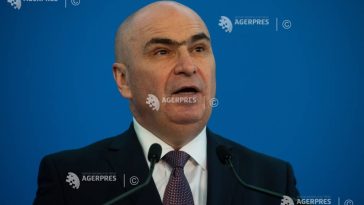 Bolojan: Deficitul României a scăzut; direcția e corectă, economia se stabilizează, ar fi păcat să ne întoarcem de unde am plecat