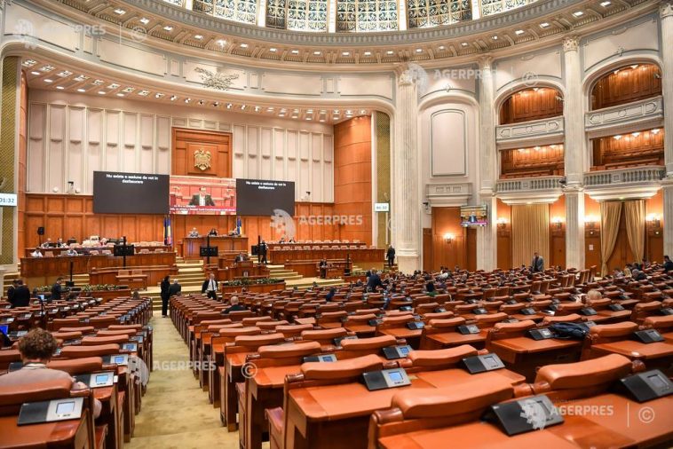 Cameră/ Ședință secretă pentru sancționarea unor deputați de la S.O.S.; două din trei contestații – respinse