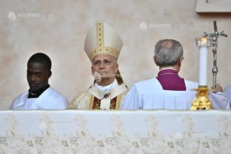 Papa Leon al XIV-lea revine la Roma la finalul turneului african