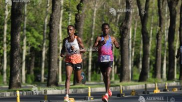 Kenyanul Derrick Njoroge și ugandeza Ester Chekwemoi au câștigat Semimaratonul internațional ‘Constantina Diță’