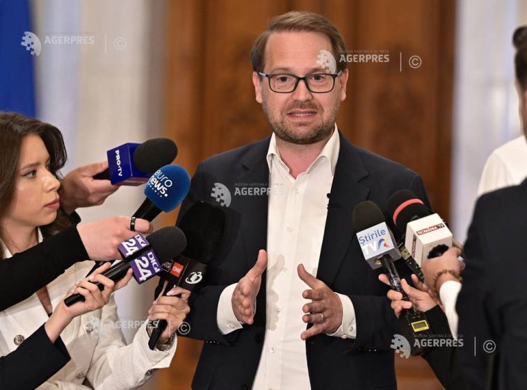 Dominic Fritz: Pentru USR sunt trei variante – guvern minoritar, anticipate sau mergem în opoziție
