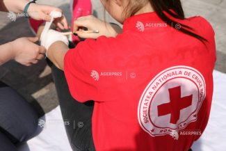 Peste 5.000 de persoane au beneficiat gratuit de testarea glicemiei în cadrul unei campanii derulate de Cruce Roșie