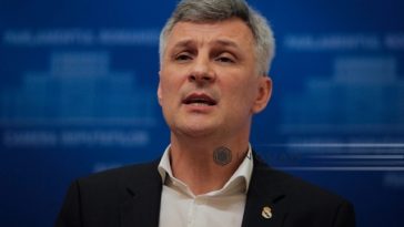Daniel Zamfir (PSD): Mâine, la Senat, începem ofensiva pentru apărarea companiilor profitabile ale statului de “taifunul Bolojan” / Legea va bloca înstrăinarea, până la 31 decembrie 2027, a acţiunilor statului la companiile profitabile