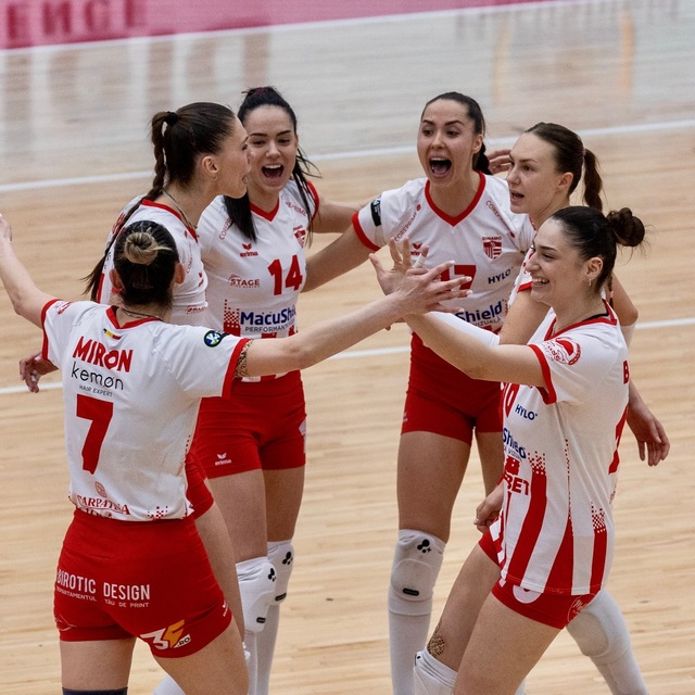 Volei feminin: Dinamo Bucureşti, medalie de bronz în Divizia A, după trei victorii cu Corona Braşov
