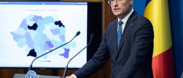 Ministrul Proiectelor Europene consideră că e „o problemă de demnitate” faptul că unii dintre miniştrii PSD care s-au înţeles foarte bine cu premierul Bolojan acum îl critică: Se dau loviţi în aripă, dar altfel se înţelegeau foarte bine şi discutau foarte