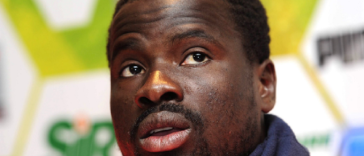 „Am pierdut totul”: Fostul fotbalist ivorian Emmanuel Eboué spune că a fost ruinat după divorţul de fosta sa soţie