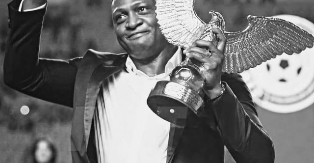 Fotbal: A decedat, la 40 de ani, Michael Eneramo, fost internaţional nigerian. Bărbatul a suferit un atac de cord în timpul unui meci