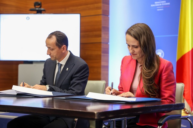 COSR şi MAE au semnat un parteneriat pentru „Anul Nadia Comăneci” / 200 de documente diplomatice inedite despre Nadia vor fi făcute publice