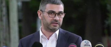 Fostul ministru PSD al Muncii nu comentează decizia PSD de a depune moţiune de cenzură alături de AUR/ Depre ideea unui alt mandat, în altă formulă gvernamentală: Întoacerea sau nu în minister este o temă foarte îndepărtată