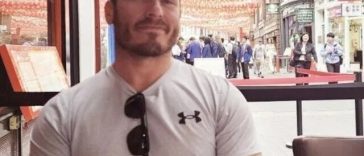 Un militar american, Gannon Ken Van Dyke, de 38 de ani, inculpat de fraudă după ce a încasat 409.881 dolari pariind pe căderea lui Maduro. Staţionat la Fort Bragg, a participat la planificarea şi executarea operaţiunii de capturare