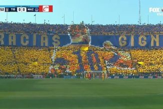 Omagiu excepţional pentru André-Pierre Gignac adus de fanii echipei Tigres de Monterrey  – VIDEO