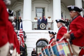 Dineu la Casa Albă în onoarea Regelui Charles – Subiectul delicat al conflictului din Orientul Mijlociu, introdus în discurs de Donald Trump / Regele a subliniat din nou importanţa NATO şi a AUKUS / Glume cu tâlc / Meniul servit – VIDEO