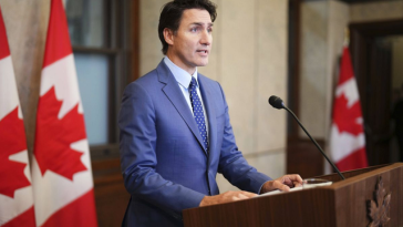 Justin Trudeau: Presiunile economice din SUA şi Europa aproape au împins Canada ”în braţele Chinei”
