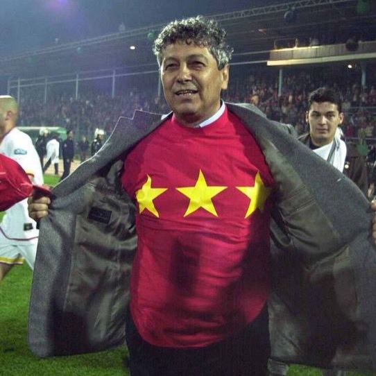 Galatasaray, în ziua în care se împlinesc 24 de ani de la titlul câştigat cu Mircea Lucescu: “Nu te vom uita, Luce”