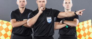 Liga Campionilor: Szymon Marciniak recunoaşte că a greşit la meciul Inter-FC Barcelona, din semifinale, din 2025