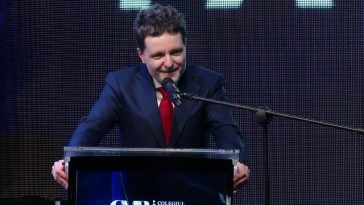 Nicuşor Dan: Am vorbit cu Lia Savonea în lungile luni în care s-a discutat de pensiile magistraţilor. M-am şi întâlnit cu dânsa la Cotroceni