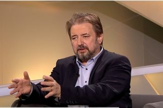 Cristian Pîrvulescu: PSD împinge România într-o criză de regim prin legitimarea AUR. Social-democraţii, în pragul unei „derive fasciste”