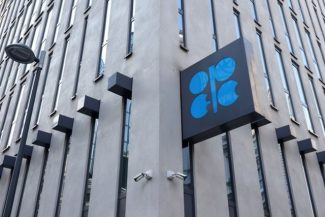 Emiratele Arabe Unite anunţă că se retrag din OPEP şi OPEP+ începând de la 1 mai