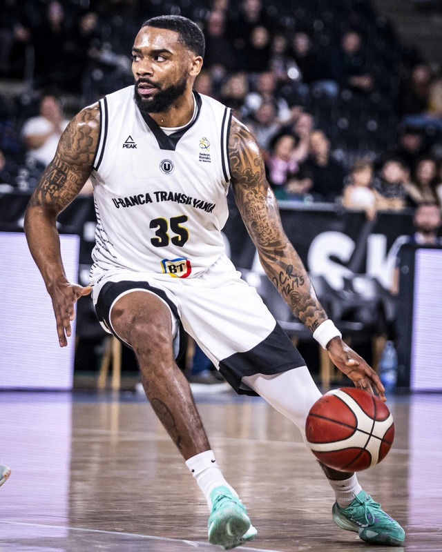 Baschet masculin: Campioana U BT Cluj, a doua victorie cu CSU Sibiu în faza play-off a Ligii Naţionale