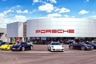 Porsche vinde participaţia sa la Bugatti către un consorţiu condus de un fond american