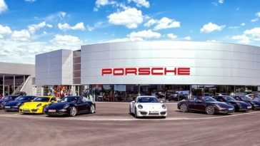 Porsche vinde participaţia sa la Bugatti către un consorţiu condus de un fond american