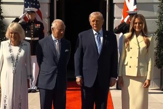 Regele Charles al III-lea soseşte la Casa Albă într-o misiune delicată de refacere a relaţiilor dintre Marea Britanie şi SUA