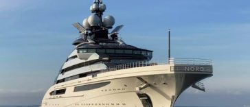 Iranul şi SUA au permis unui super-iaht rusesc să traverseze Strâmtoarea Ormuz. Ambarcaţiunea aparţine unui oligarh rus aflat sub sancţiuni