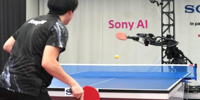 Sony a dezvoltat un robot capabil să rivalizeze cu jucătorii profesionişti de tenis de masă – VIDEO