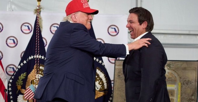 Guvernatorul republican al Floridei Ron DeSantis prezintă un proiect de ”gerrymandering” prin care republicanii să obţină patru mandate în plus în Congres în alegerile de la jumătate de mandat, în noiembrie