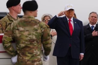 Pierderile americane în Operaţiunea Epic Fury ar putea fi subestimate, potrivit The Intercept, care evocă diferenţe uimitoare în datele prezentate de Pentagon