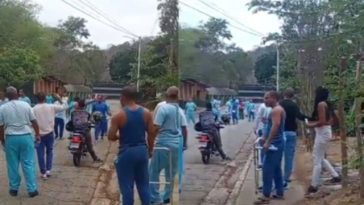 Zeci de deţinuţi politici eliberaţi în Venezuela, în urma unor presiuni ale SUA