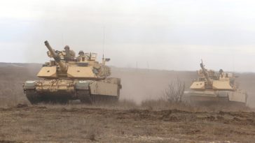 Traian Băsescu: În faţa unei drone, ori e un tanc Abrams, ori un tanc românesc, face tot atâtea parale