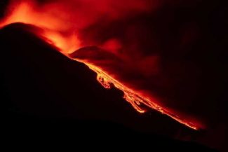 Etna este unic și reprezintă ”un nou tip de vulcanism”, conform unui nou studiu
