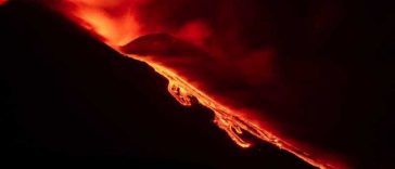 Etna este unic și reprezintă ”un nou tip de vulcanism”, conform unui nou studiu