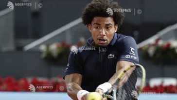 Tenis: Arthur Fils, adversarul lui Jannik Sinner în semifinalele turneului ATP Masters 1.000 de la Madrid