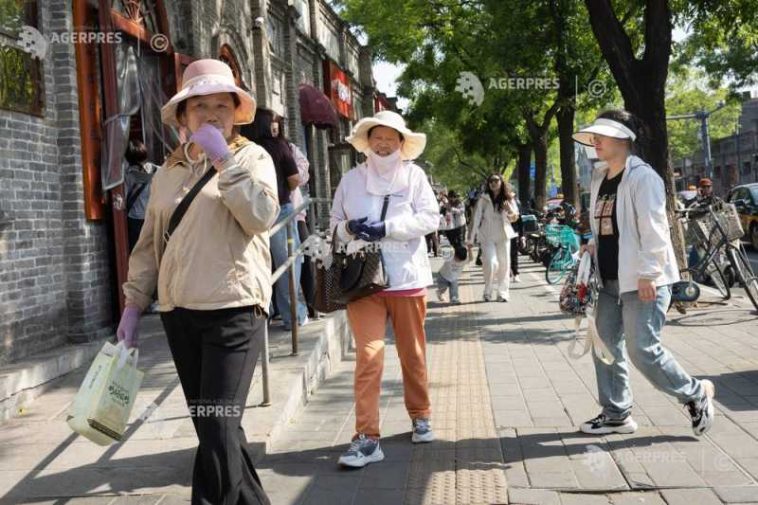 China aprobă o lege de asistență socială în pariul său de a stimula consumul intern