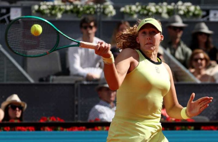 Tenis: Mirra Andreeva și Marta Kostiuk vor disputa finala turneului WTA 1.000 de la Madrid