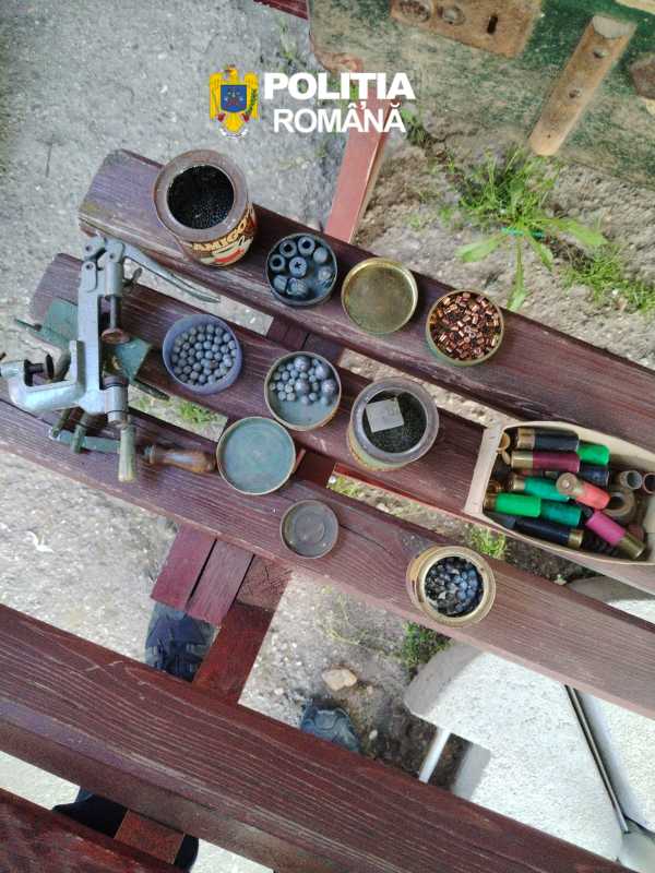 Timiș: Doi bărbați reținuți, într-un dosar de braconaj cinegetic