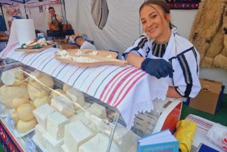 ‘Poftim, din România!’ aduce târguri cu produse tradiționale, meșteșuguri și folclor la MADR și Senat, între 6 și 11 mai