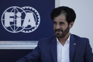 Auto: Formula 1 va reveni la motoarele V8 începând din 2030 sau 2031, anunță președintele FIA