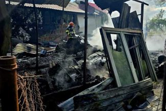 Giurgiu: Incendiu în Ogrezeni: acoperișul unei case și o anexă, afectate de flăcări