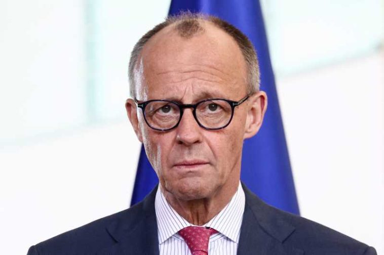 Cancelarul german minimizează disputa cu Trump după anunţul privind reducerea trupelor americane