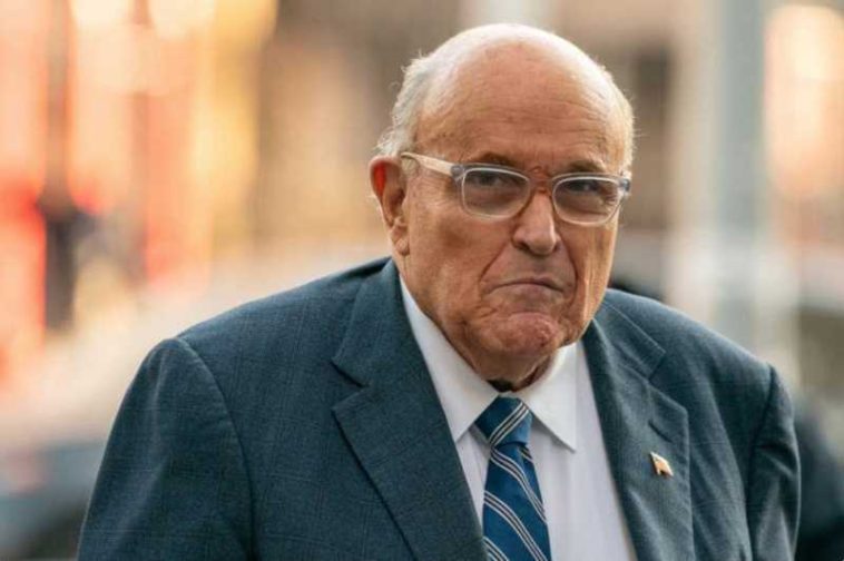 Fostul primar al New Yorkului Giuliani, spitalizat în stare ”critică” (purtător de cuvânt)