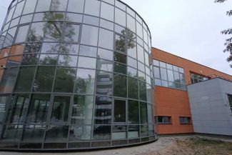 Arad: Palatul Copiilor, care trebuia inaugurat anul trecut, nu a mai fost recordat la curent și nu e folosit
